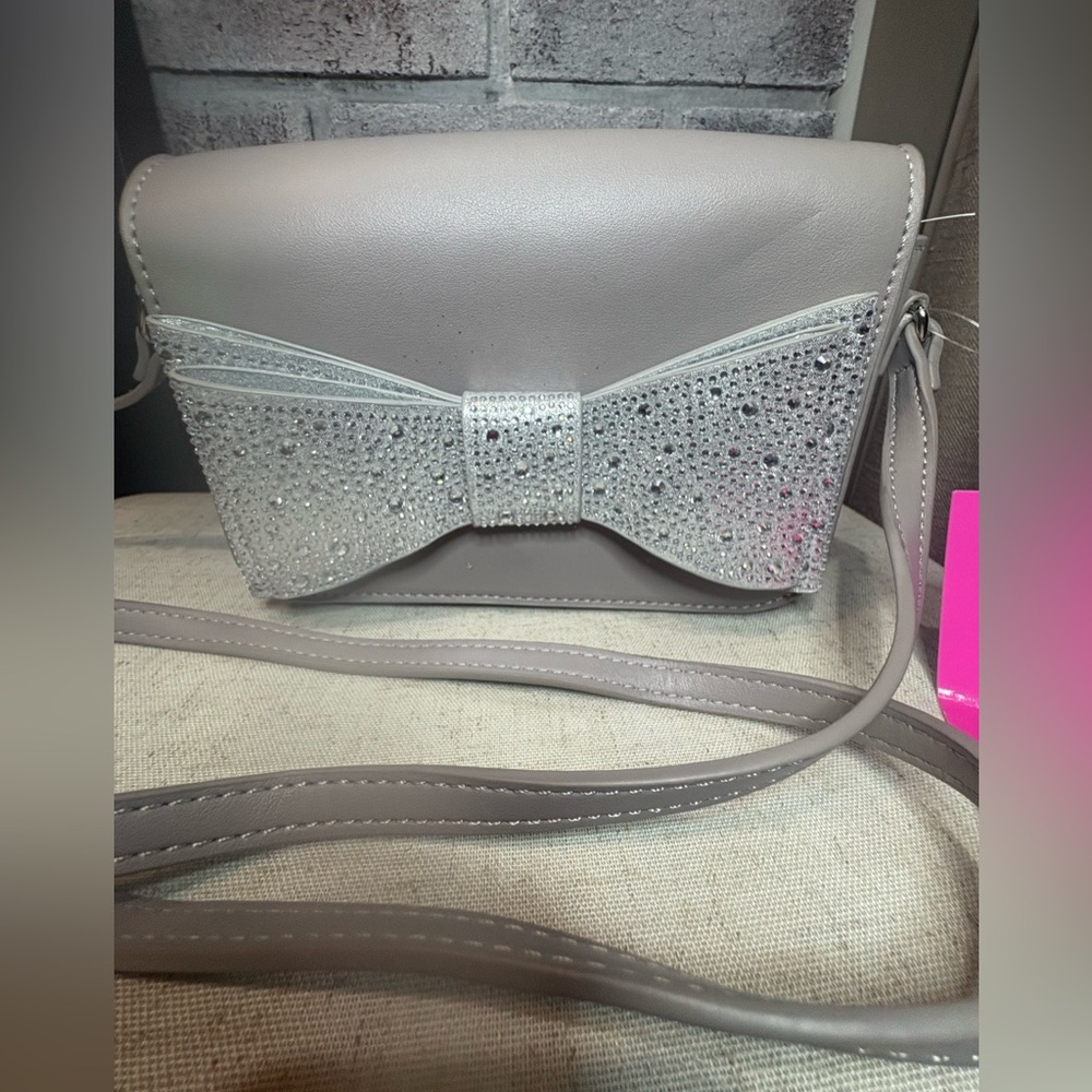 NWT!! Betsey Johnson Gray/Silver Kitsch Rhinestone Bow Flap Crossbody